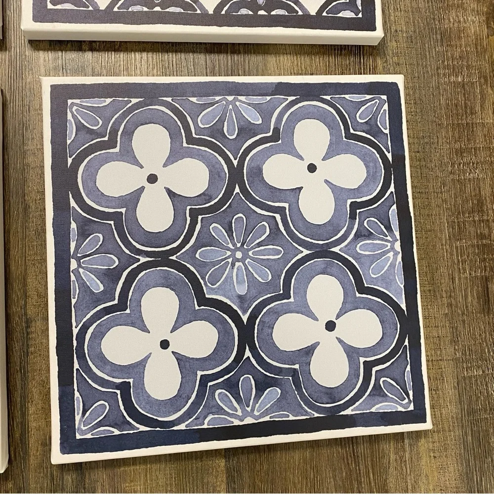 Set of 4 Blue‎ and White Decorative Wall Art/Decor